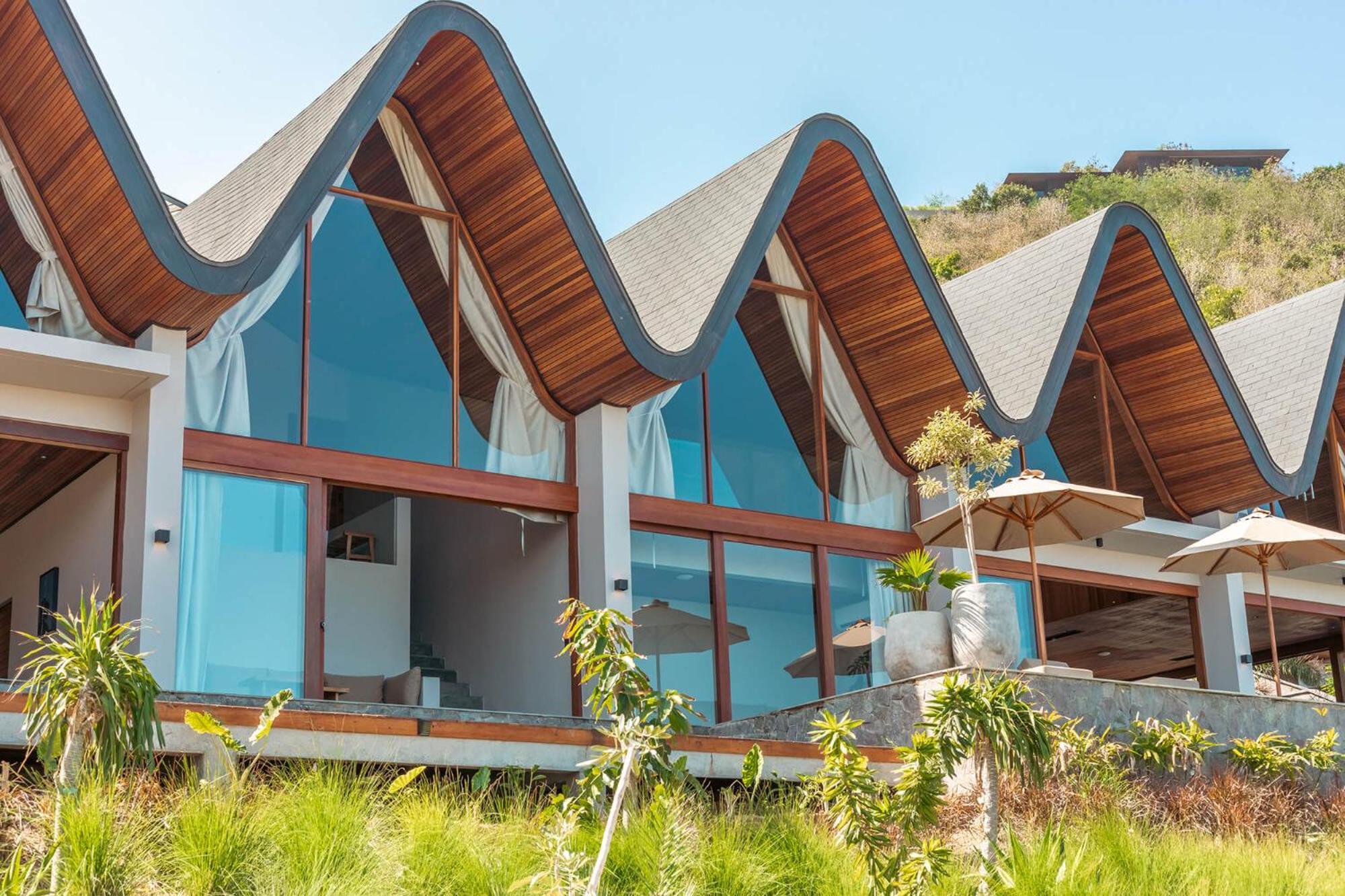 Tampah Hills Hotel Selong Belanak Exterior photo